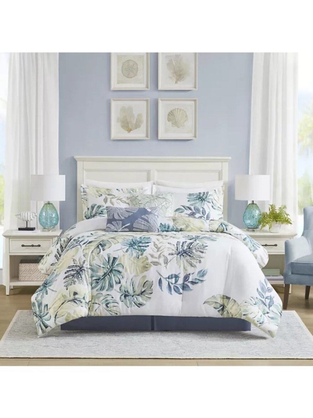 NWT Harbor House Lorelai Coastal Comforter Set Green/Blue Size King